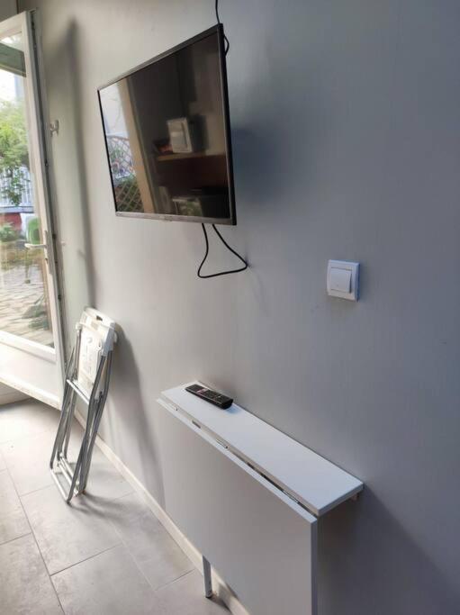 Garibaldi Mini-Maison Jardin Daire Saint-Ouen  Dış mekan fotoğraf